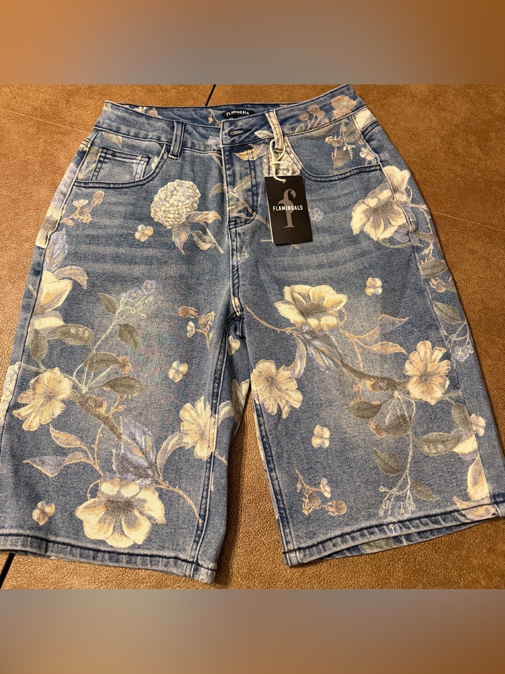 4/6 Small, Flamingals Blue Floral Denim Bermuda Shorts, NWT, $40